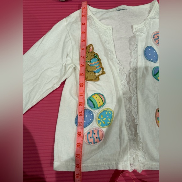 Pristine Handmade Vintage Easter Appliqué Cardigan Heirloom Fits Girls 5–6 - Picture 6 of 7